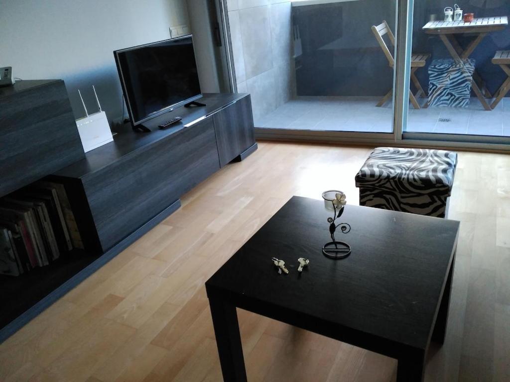 Luxury Flat, 3 Bedrooms, 2 Bathrooms And Swimming Pool Next To The Beach!! Sant Adria de Besos Exterior photo